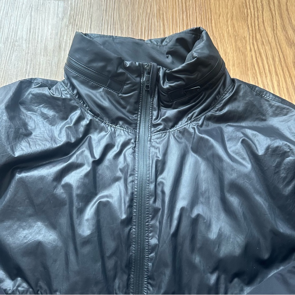 Lululemon jacket - Picture 3 of 7